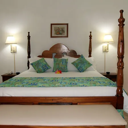 Negril Treehouse Resort-2